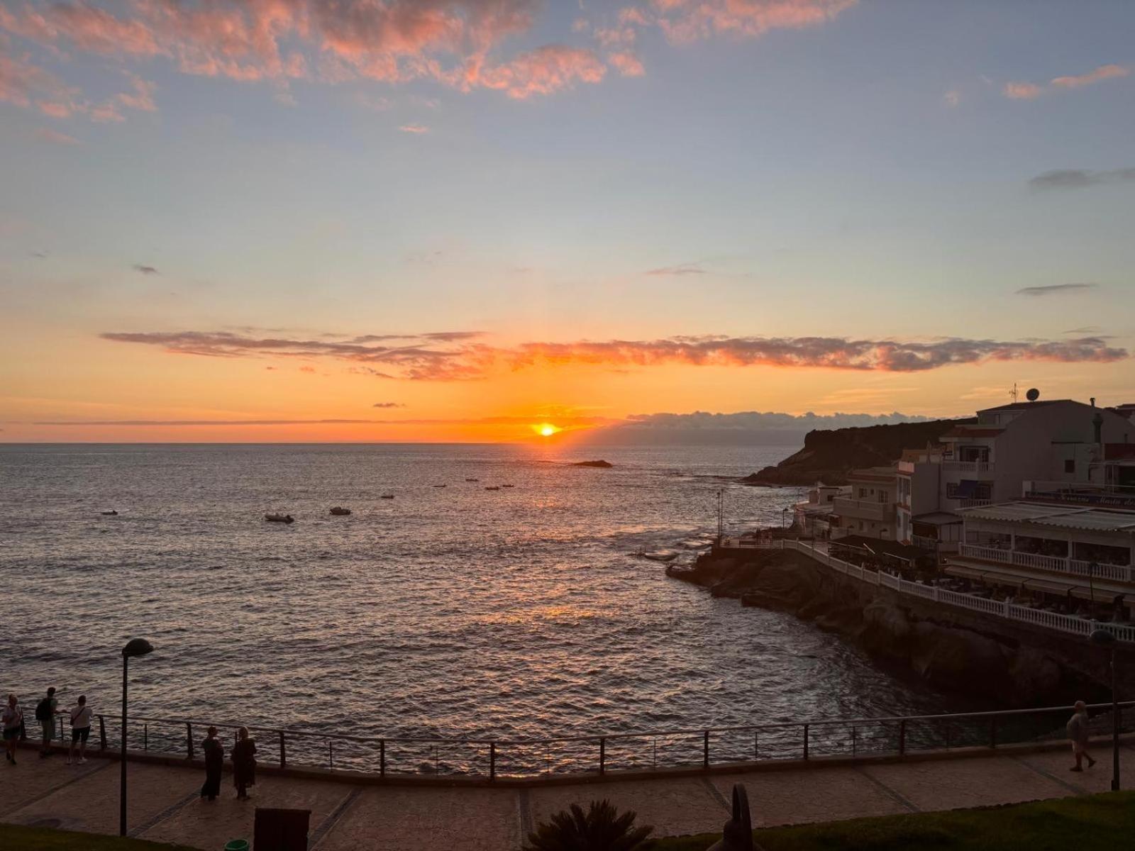 Seaview In La Caleta Appartement